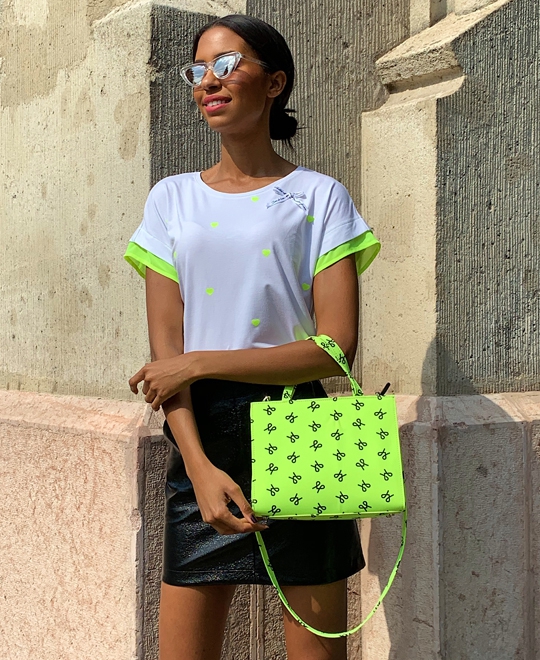2019 nyár magenta neon táska 1