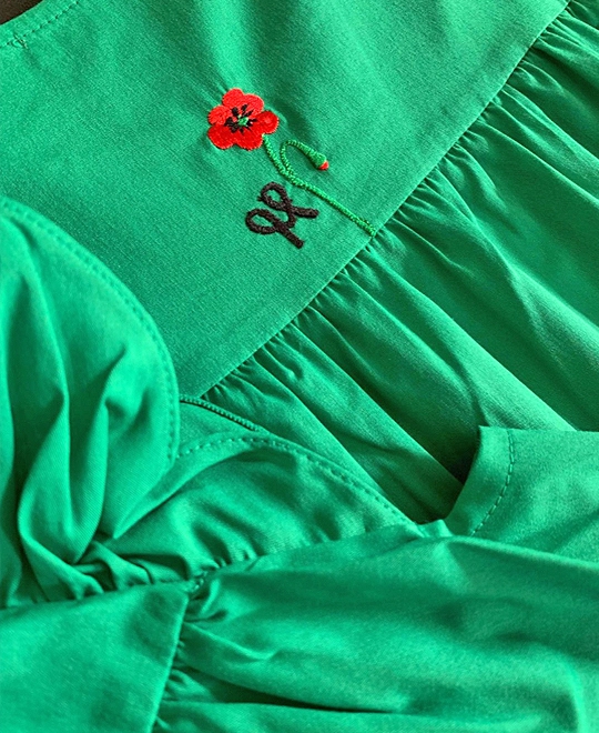 magenta zöld nyári ruha 2021